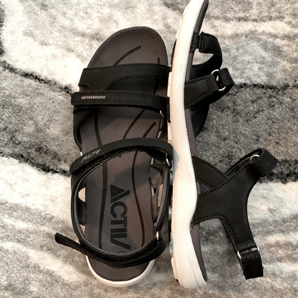 Activ Sandals black with white - ❤️